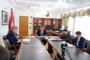 Миляев подписал меморандум о сотрудничестве с китайским городом Чанчжи.