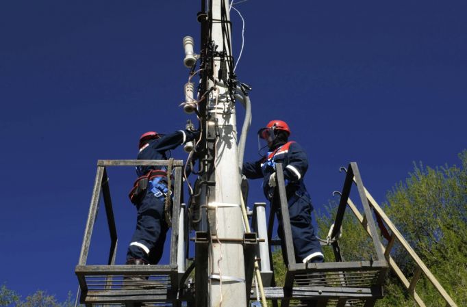 Тульские энергетики восстанавливают электроснабжение в 5 муниципалитетах