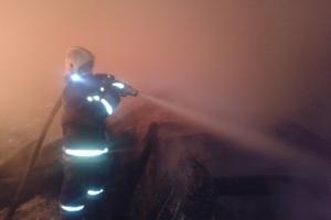 В Кимовском районе во время пожара пострадал человек .