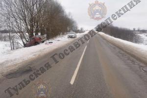 Два человека пострадали в ДТП на трассе «Алексин – Першино».
