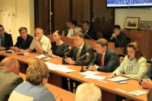 Груздев предложил лидерам политических партий создать Совет.