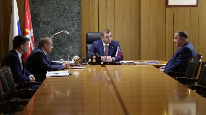 Врио Губернатора Тульской области встретился с президентом «МИнБанка» 