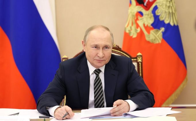 Владимир Путин наградил главу администрации Тепло-Огаревского района