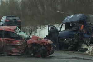 На автодороге Тула-Новомосковск произошло тройное ДТП .
