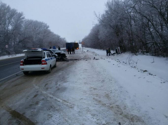 Авария на трассе "Крым": оба водителя госпитализированы 