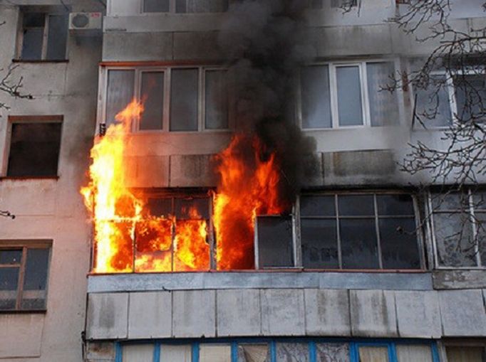 В Щекине пожарные спасли из огня 7 человек