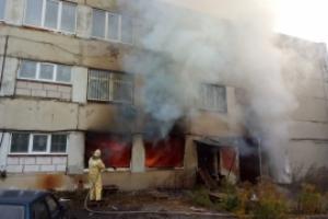 В Туле 26 пожарных тушили производственное здание.
